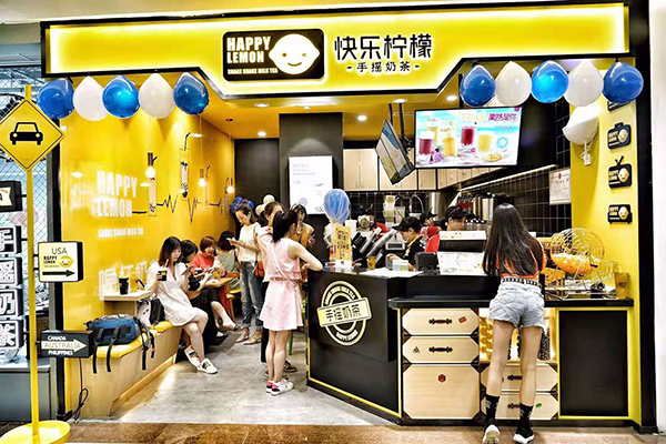 “秋后第一杯奶茶”，成都奶茶店裝修大比拼！
